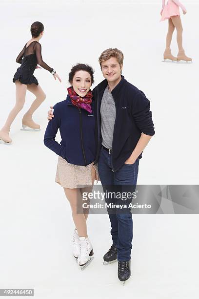Olympic Gold Medalists Meryl Davis and Charlie White attend the 2016 Season Opening at The Rink at Rockefeller Center on October 13, 2015 in New York...