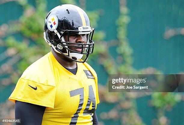 Daniel McCullers of the Pittsburgh Steelers participates in drills during rookie minicamp at the Pittsburgh Steelers Training Facility on May 16,...