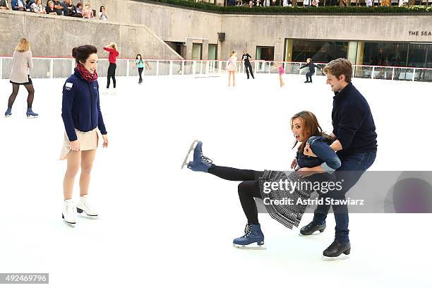 Sports Illustrated Now, host Maggie Gray talks with Olympic gold medalists and airweave ambassadors Meryl Davis and Charlie White after they formally...