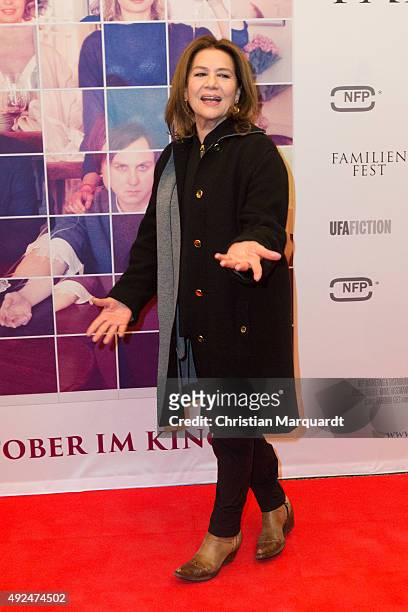 Hannlore Elsner attends the premiere for the film 'Familienfest' at Filmtheater am Friedrichshain on October 13, 2015 in Berlin, Germany.