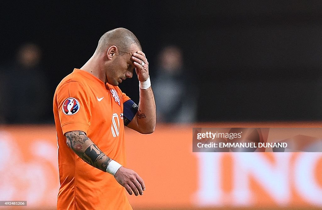 TOPSHOT-FBL-EURO-2016-NED-CZE
