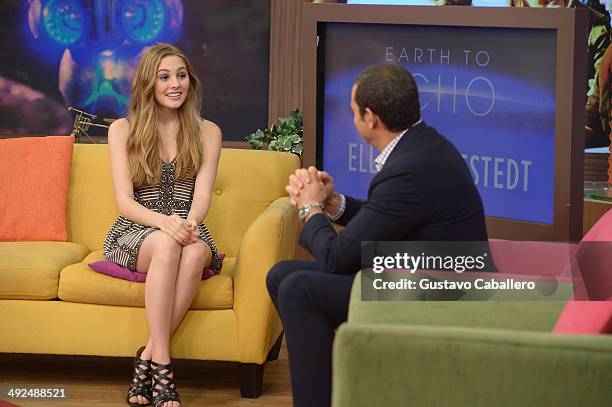 Ella Wahlestedt and Alan Tacher is on the set of "Despiereta America" at Univision Headquarters on May 20, 2014 in Miami, Florida.