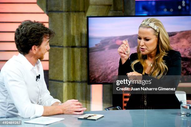 Singer Anastacia and Pablo Motos attend 'El Hormiguero' Tv show at Vertice 360 Studio on May 20, 2014 in Madrid, Spain.