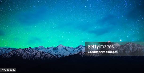 starry night in norther part of india - maanlicht stockfoto's en -beelden