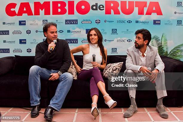 Chris Hool, Sandra Echeverria and Hector Jimenez attend a press conference t0 announce the new film Cambio de Ruta on May 20, 2014 in Mexico City,...