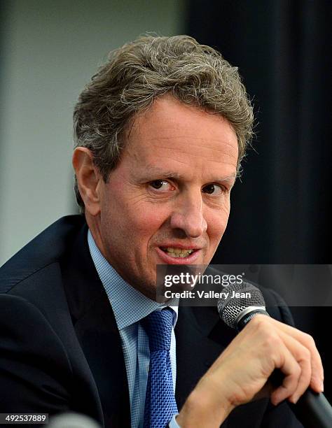 Timothy Geithner in conversation with Julianna Goldman about his book "Stress Test: Reflections on Financial Crisis" presented by Books and Books at...