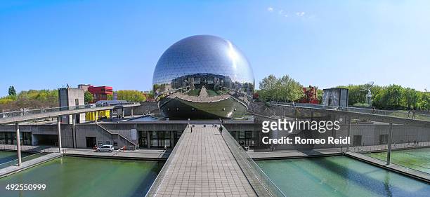 La Géode is a mirror-finished geodesic dome that holds an Omnimax theatre in Parc de la Villette at the City of Science and Industry) in Paris,...
