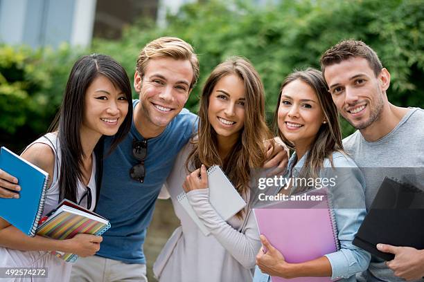 group of exchange students - international students stock pictures, royalty-free photos & images