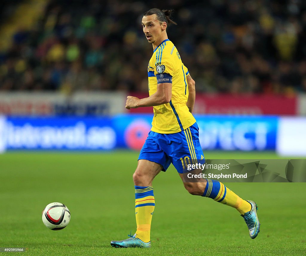 Sweden v Moldova - UEFA EURO 2016 Qualifier