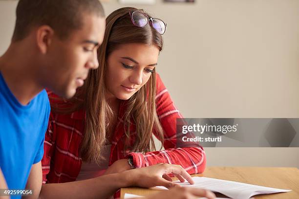 Interview Single Student Student Interviewing Photos and Premium High Res Pictures - Getty Images