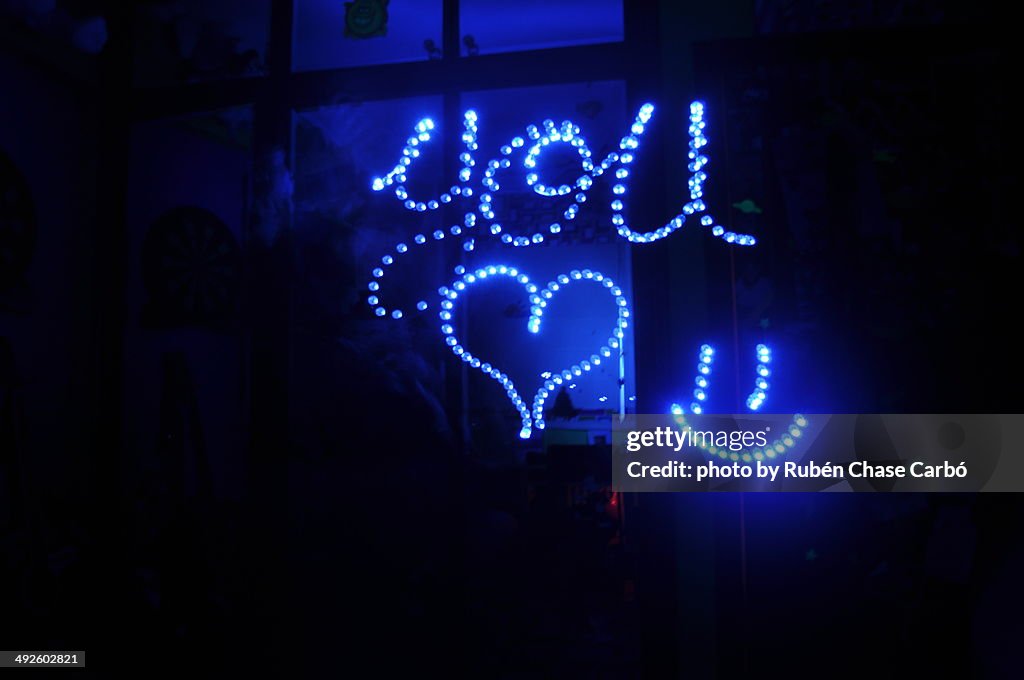 Love in light painting