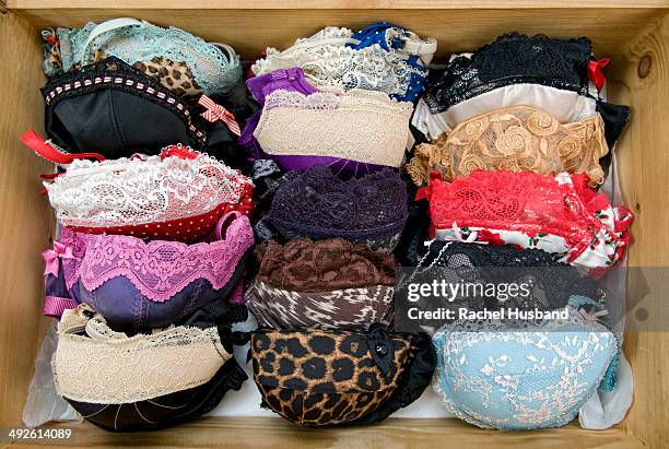 2,306 Open Bras Stock Photos, High-Res Pictures, and Images - Getty Images