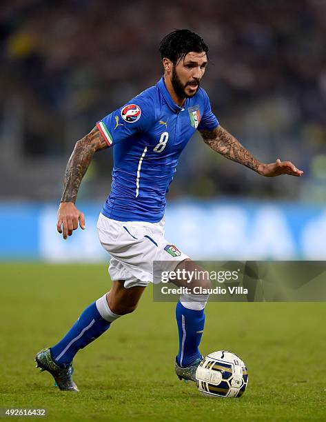 Roberto Soriano of Italy in action during the UEFA EURO 2016 Qualifier between Italy and Norway at Olimpico Stadium on October 13, 2015 in Rome,...