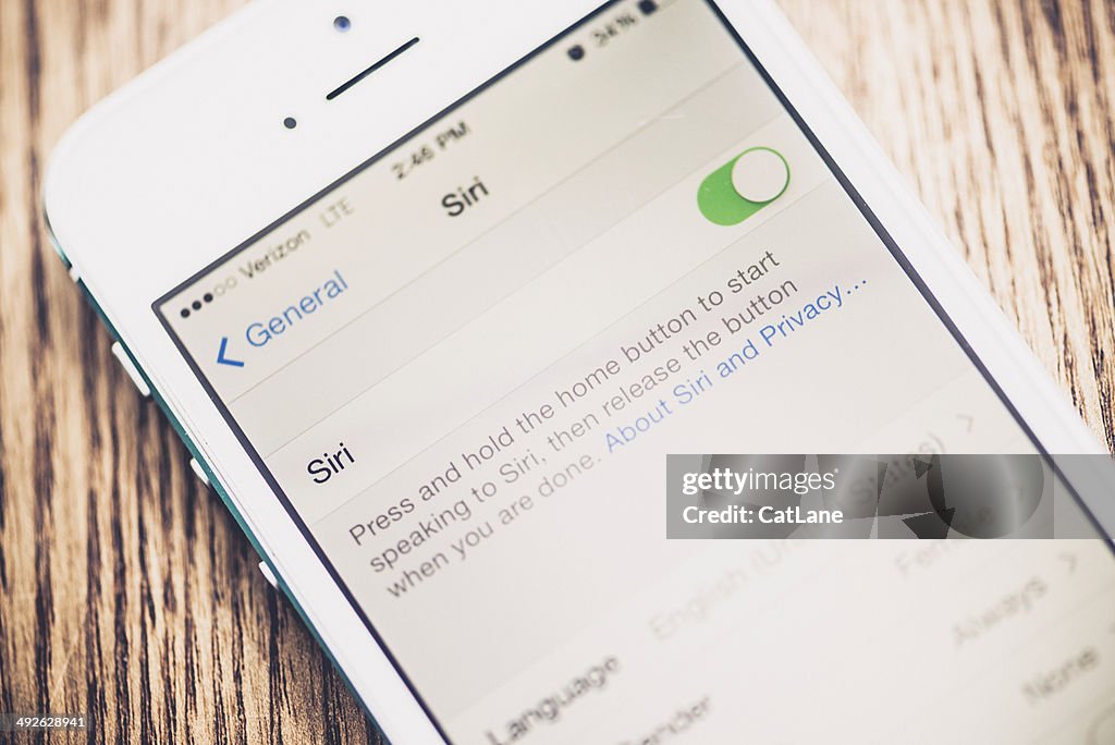 Technology: iPhone5 Showing Settings for Siri