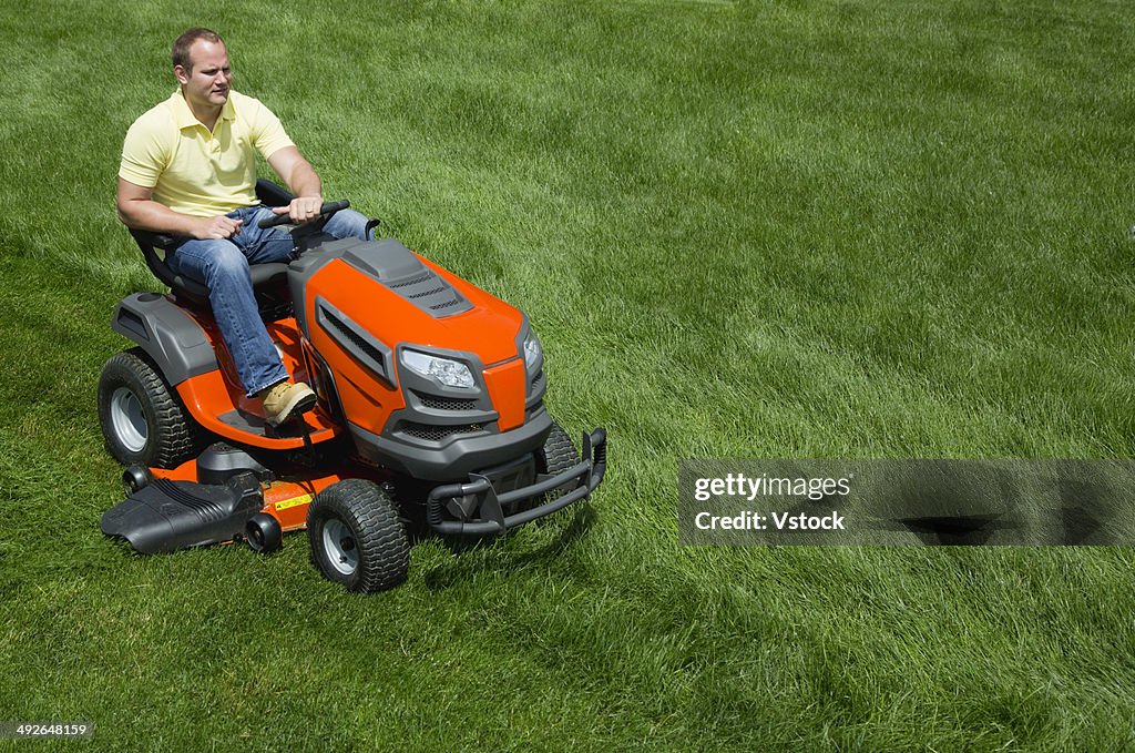 Man mowing lawn