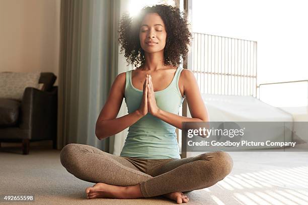 making time to meditate - yoga meditation stock pictures, royalty-free photos & images