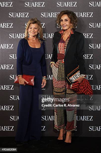 Cari Lapique and Nati Abascal attend the new Suarez Jewelry Boutique on October 14, 2015 in Madrid, Spain.