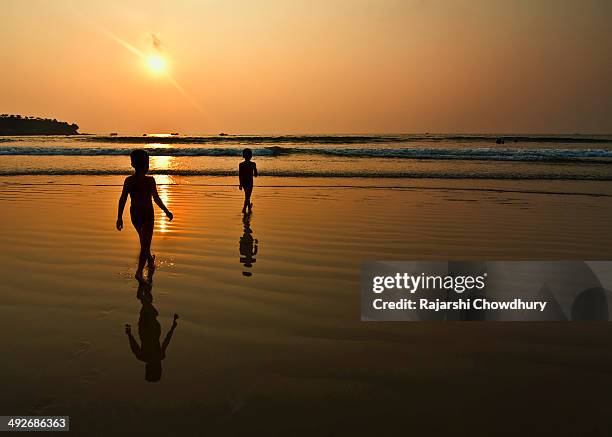 two little boys at seaside - mangalore fotografías e imágenes de stock
