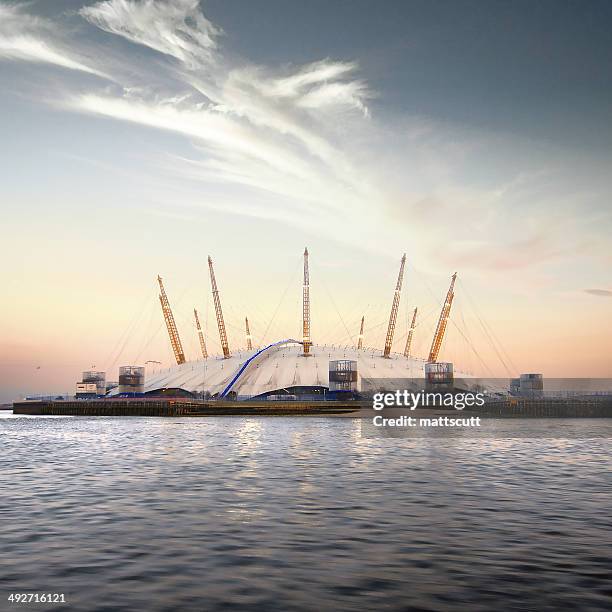 united kingdom, london, view of o2 arena - the o2 england 個照片及圖片檔