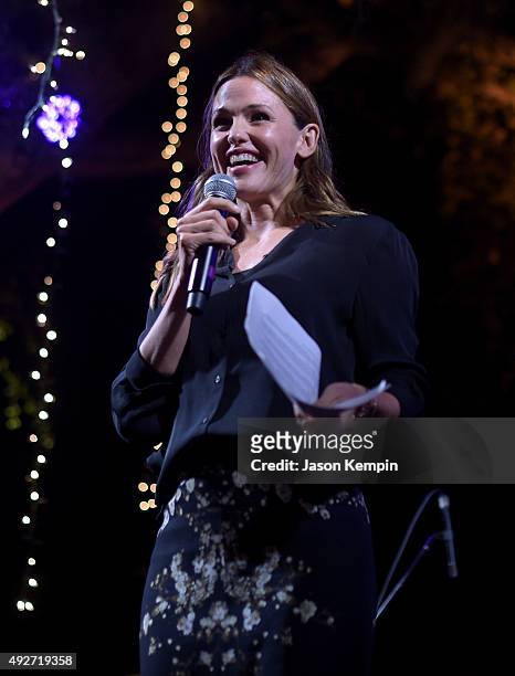 Actress/host Jennifer Garner speaks onstage at The Charlotte And Gwenyth Gray Foundation To Cure Batten Disease Fundraiser at Private Residence on...
