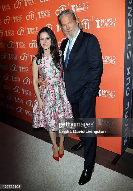 Actors Rachel Bilson and Jeff Bridges attend the No Kid Hungry Benefit Dinner at Four Seasons Hotel Los Angeles at Beverly Hills on October 14, 2015...