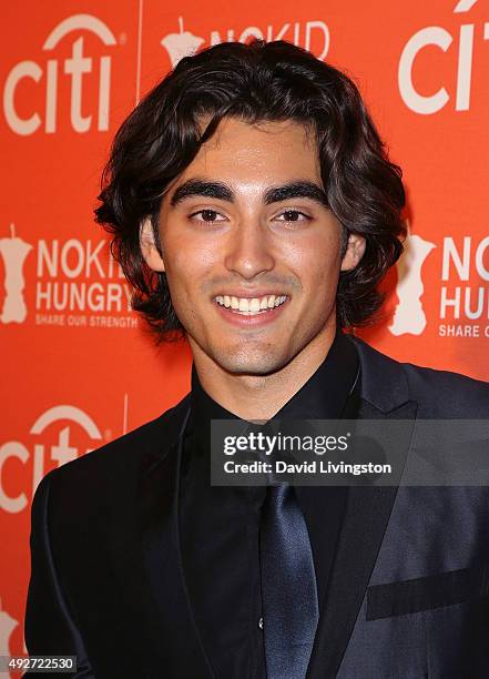 Actor Blake Michael attends the No Kid Hungry Benefit Dinner at Four Seasons Hotel Los Angeles at Beverly Hills on October 14, 2015 in Los Angeles,...