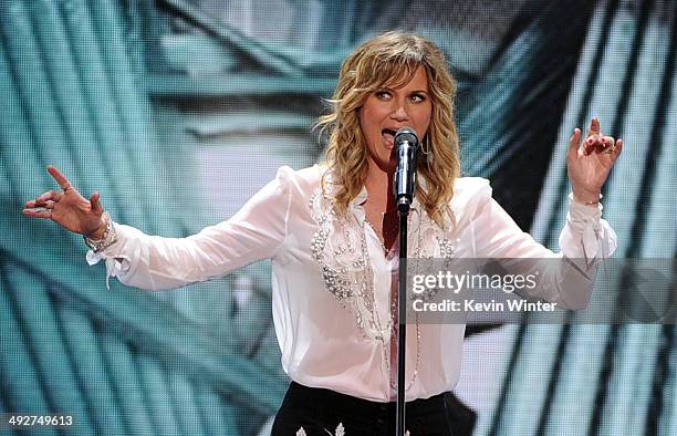 Singer Jennifer Nettles performs onstage during Fox's "American Idol" XIII Finale at Nokia Theatre L.A. Live on May 21, 2014 in Los Angeles,...