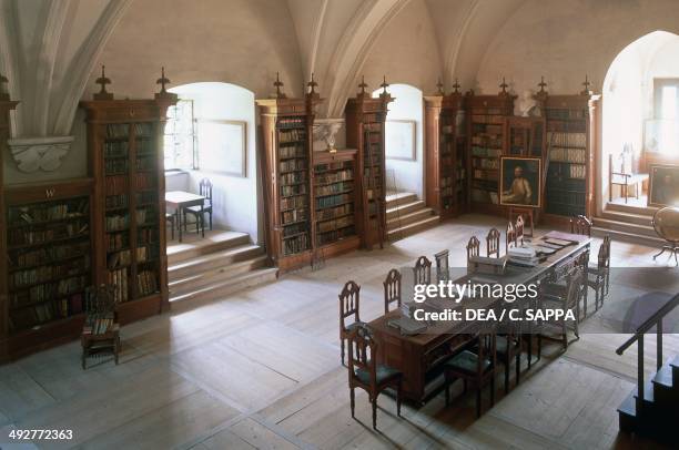 Classic Renaissance Library Library Of The Castle Photos and Premium High Res Pictures - Getty Images