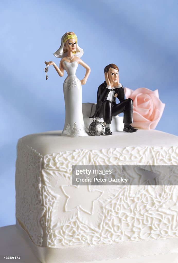 Married couple with ball and chain