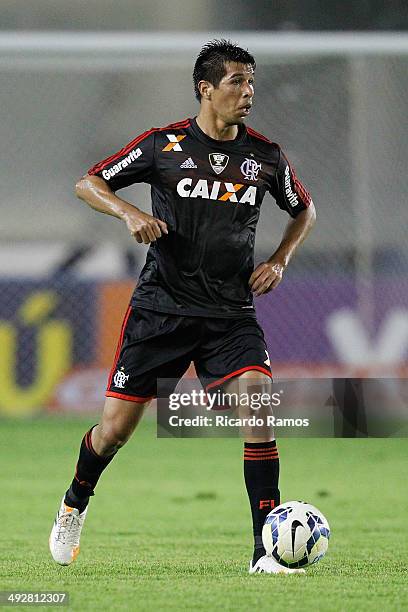 Caceres of Flamengo during the match between Flamengo and Bahia as part of Brazilian Series A 2014 at Claudio Moacyr Stadium on May 21, 2014 in...