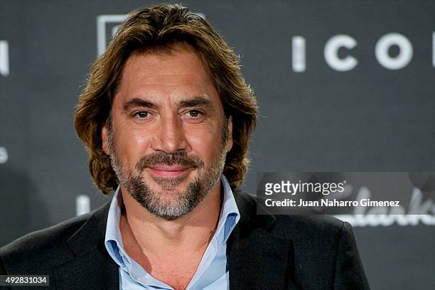 Javier Bardem attends fashion 'ICON Awards, Men of the Year' at Casa Velazquez on October 15, 2015 in Madrid, Spain.