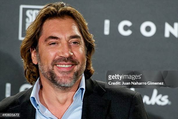 Javier Bardem attends fashion 'ICON Awards, Men of the Year' at Casa Velazquez on October 15, 2015 in Madrid, Spain.