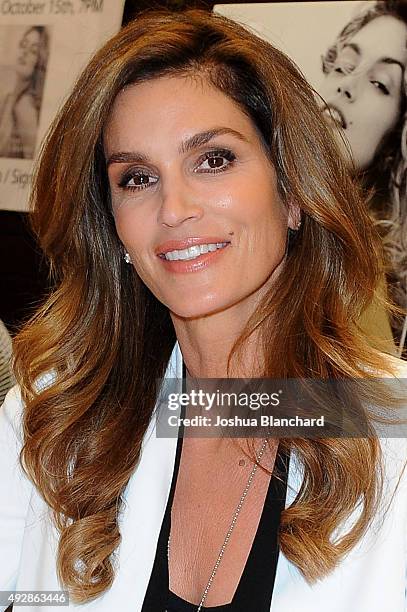 Cindy Crawford attends her book signing for "Becoming Cindy Crawford" at Barnes & Noble at The Grove on October 15, 2015 in Los Angeles, California.