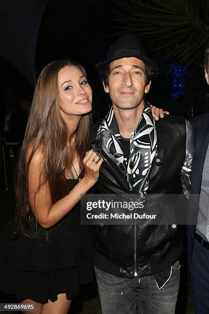 Lara and Adrien Brody attend the Puerto Azul Experience: Inside Party at the 67th Annual Cannes Film Festival on May 21, 2014 in Cannes, France.