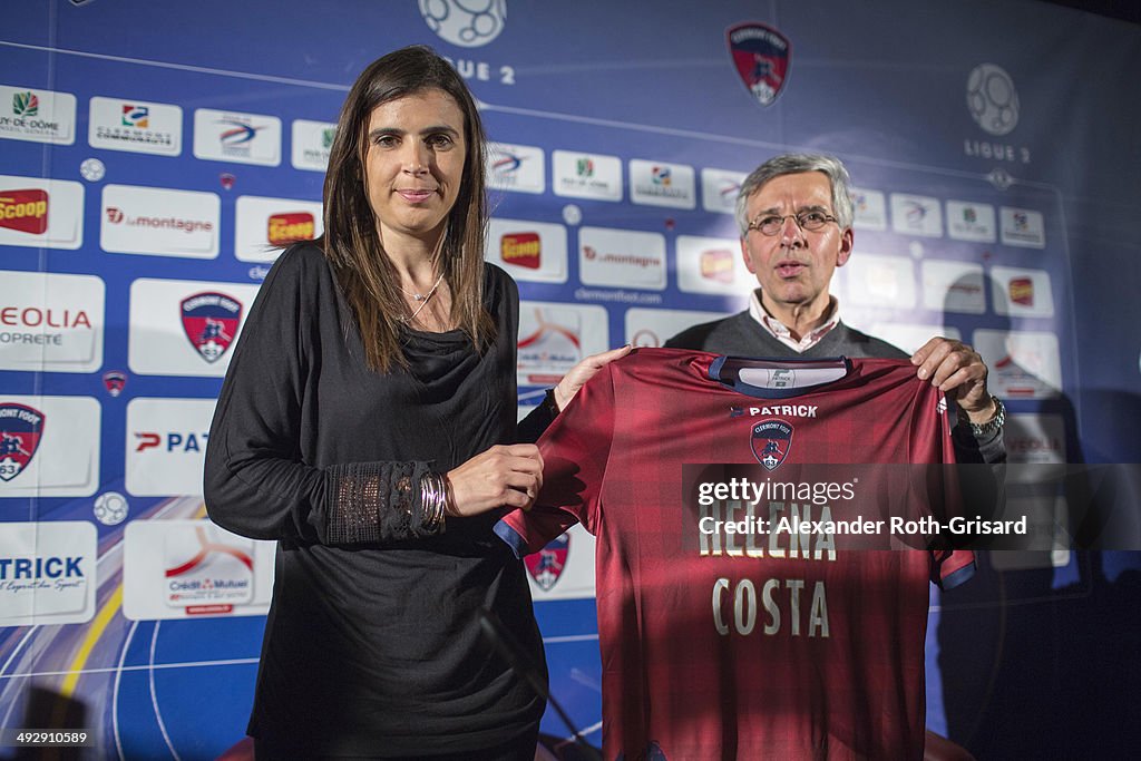 Helena Costa, First femalee Professional Team Manager At Clemont Foot 93