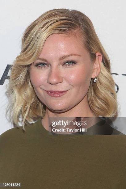 Actress Kirsten Dunst attends a photocall for "Fargo" at The Paley Center for Media on October 16, 2015 in New York City.