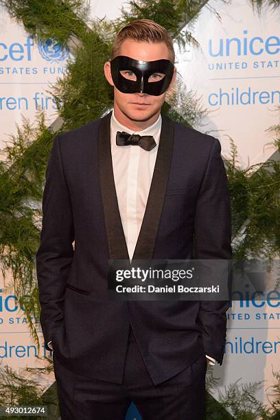 Brian Geraghty attends UNICEF Neverland Masquerade Ball at Moonlight Studios on October 16, 2015 in Chicago, Illinois.