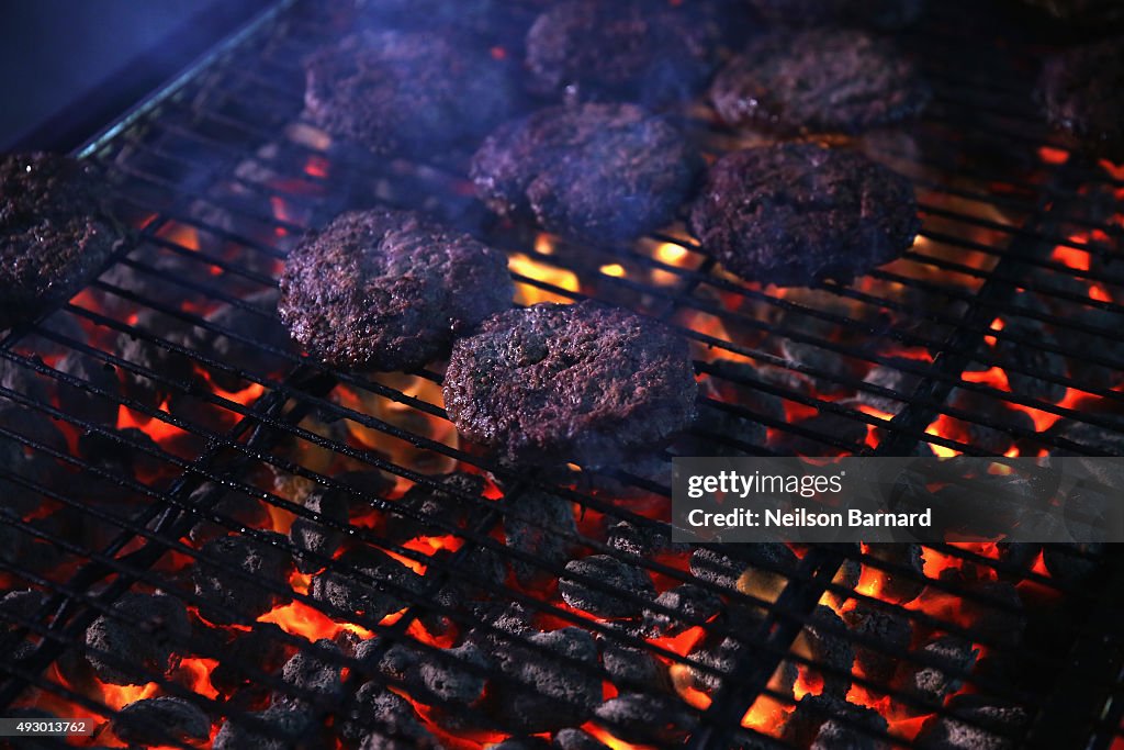 Blue Moon Burger Bash Presented By Pat LaFrieda Meats Hosted By Rachael Ray - Food Network & Cooking Channel New York City Wine & Food Festival presented By FOOD & WINE