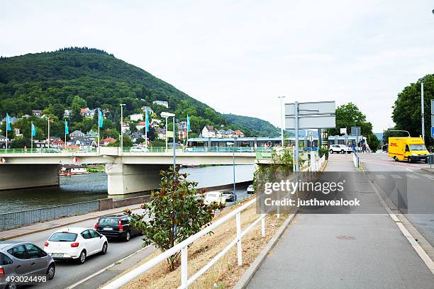 street neckarstaden and bridge theodor-heuss-brücke in heidelberg - theodor heuss bridge stockfoto's en -beelden