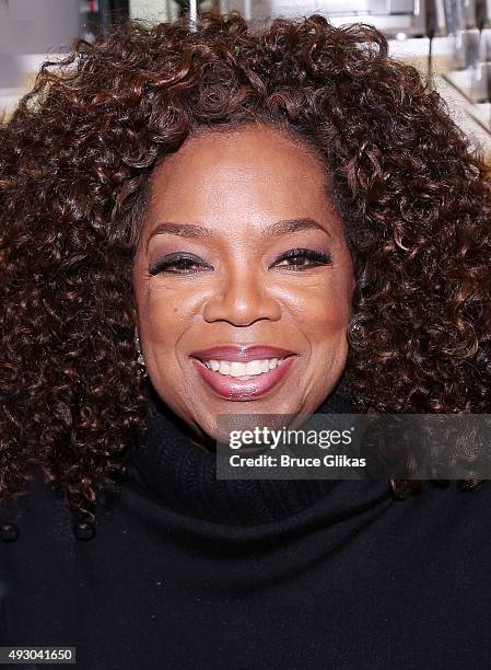 Oprah Winfrey poses backstage at the hit musical "Hamilton" on Broadway at The Richard Rogers Theater on October 16, 2015 in New York City.