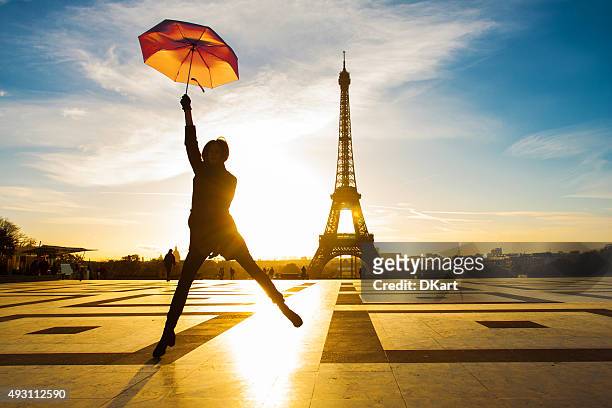 fashion paris - eiffel tower silhouette stock pictures, royalty-free photos & images