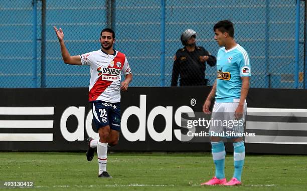 Diego Benitez of Deportivo Municipal celebrates after scoring the tying goal during a match between Sporting Cristal and Deportivo Municipal as part...