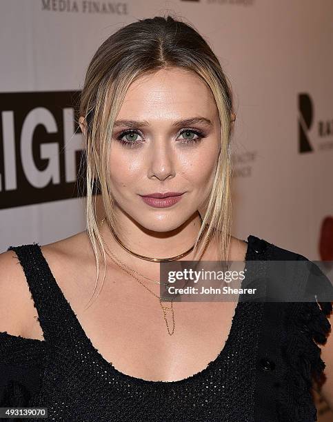 Actress Elizabeth Olsen attends the premiere of "I Saw The Light" at The Belcourt Theatre on October 17, 2015 in Nashville, Tennessee.