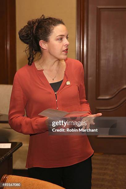 Emily Lightner Emily Banks Photos and Premium High Res Pictures - Getty Images