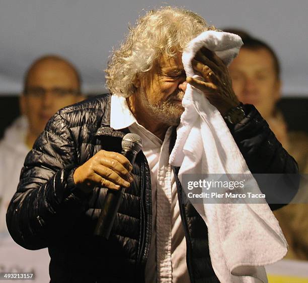 Beppe Grillo, founder of the Movimento 5 Stelle , speaks during a political rally at Piazza del Duomo on May 22, 2014 in Milan, Italy. The European...