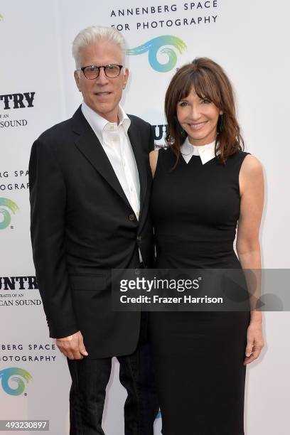 Actors Ted Danson and Mary Steenburgen attend the Annenberg Space for Photography Opening Celebration for "Country, Portraits of an American Sound"...