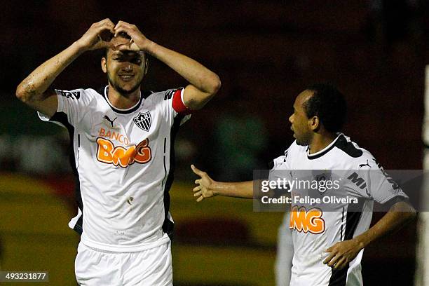 Rever of Atletico-MG celebrates his goal during the match between Vitoria and Atletico-MG as part of Brasileirao Series A 2014 at Alberto Oliveira...