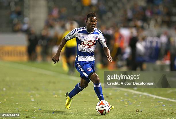 Fabian Castillo of FC Dallas paces the ball from the left wing during the MLS match against the Los Angeles Galaxy at StubHub Center on May 21, 2014...