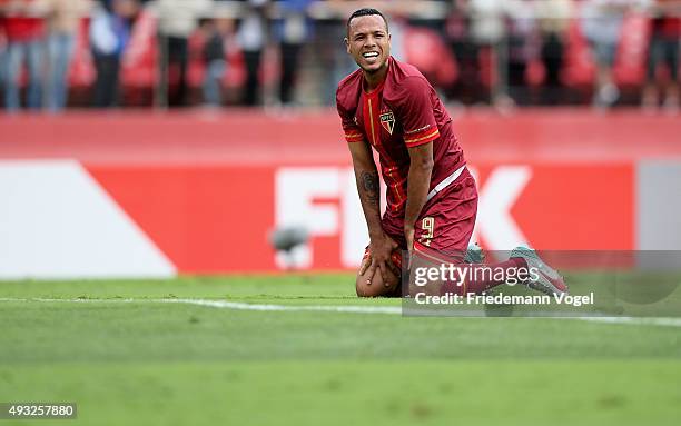 Luis Fabiano of Sao Paulo reacts during the match between Sao Paulo and Vasco for the Brazilian Series A 2015 at Estadio do Morumbi on October 18,...