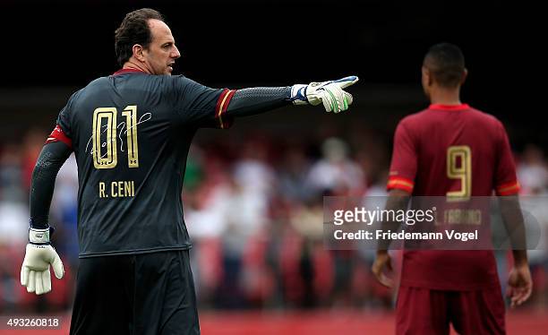 Rogerio Ceni of Sao Paulo gives calls out plays during the match between Sao Paulo and Vasco for the Brazilian Series A 2015 at Estadio do Morumbi on...